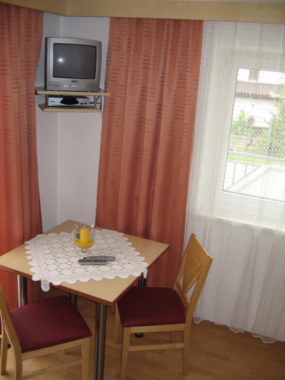 Gaestehaus Mrak Längenfeld Exterior foto